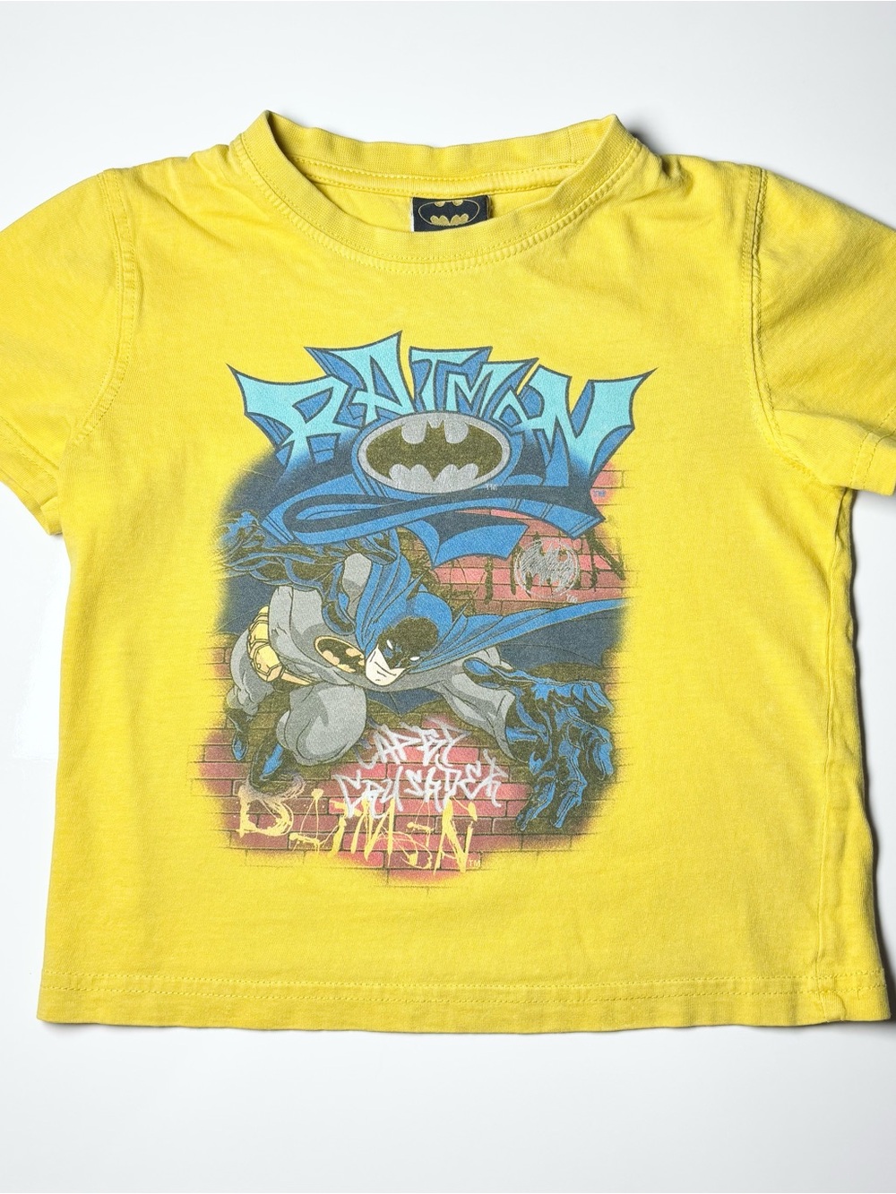 Official DC Comics Batman Graffiti Caped Crusader Graphic Tee Size 3T Retro